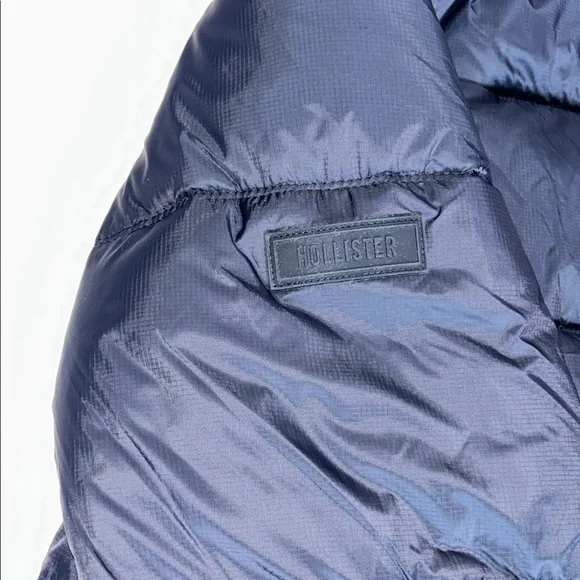 Hollister Men's Black Puffer Jacket